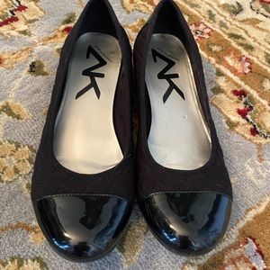Black flats size 7.5
